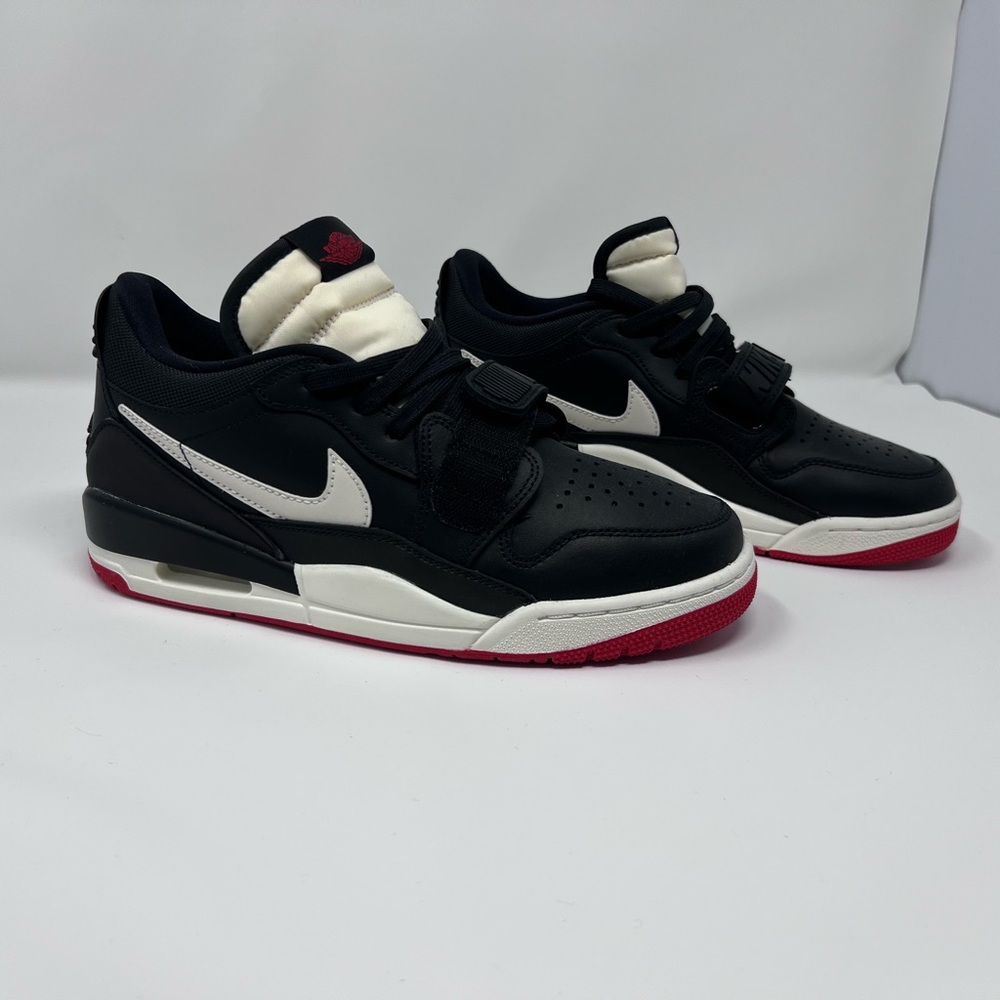 BRAND NEW-Men’s Size 7.5- Air Jordan Legacy 312 Low Black Sail University Red